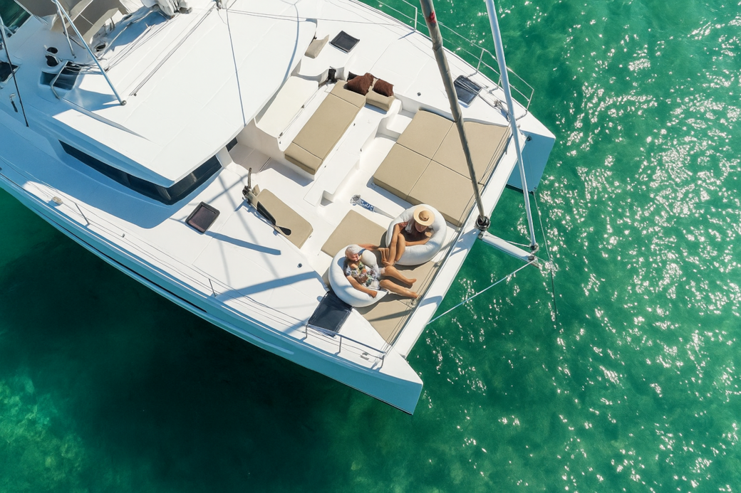 Front Lounge Area of Drift Front Lounge Area of Drift