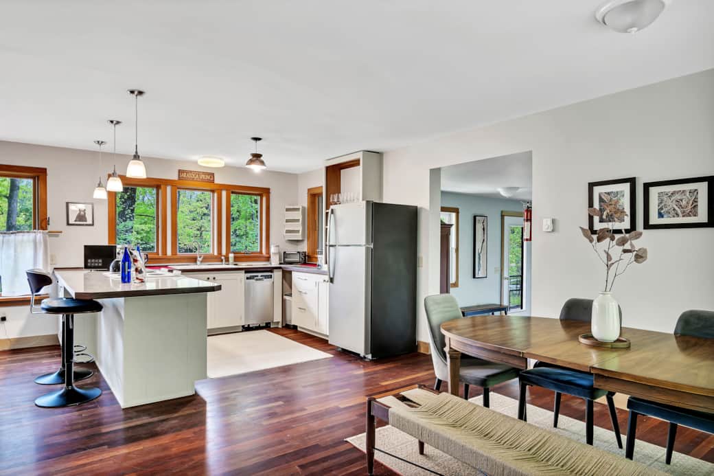 Gigantic open floor plan. Windows all-around for Natural light Gigantic open floor plan. Windows all-around for Natural light