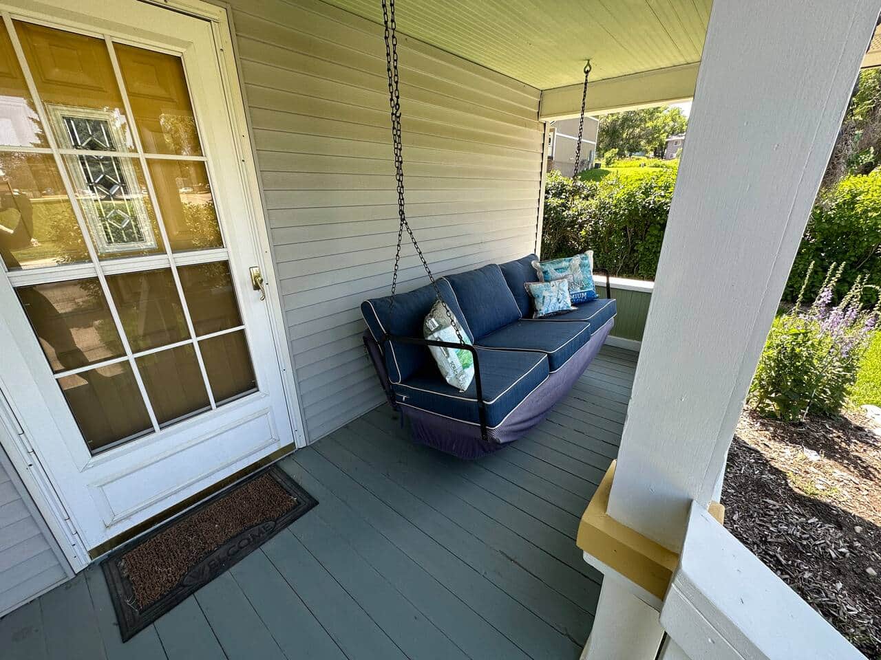 Heather's 5th Street living room