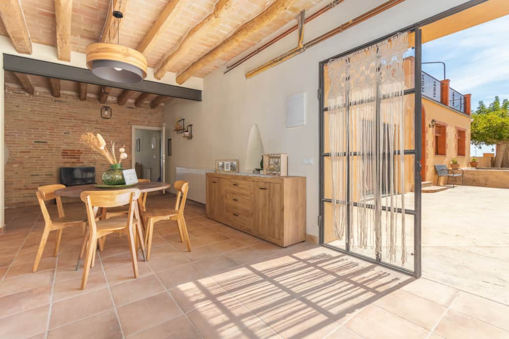 Wohn-/Esszimmer und Küche (Haus 1)