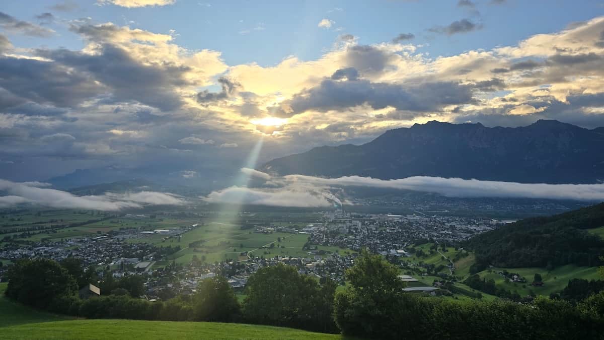 Summer view from Studnerberg across the Rhine Valley