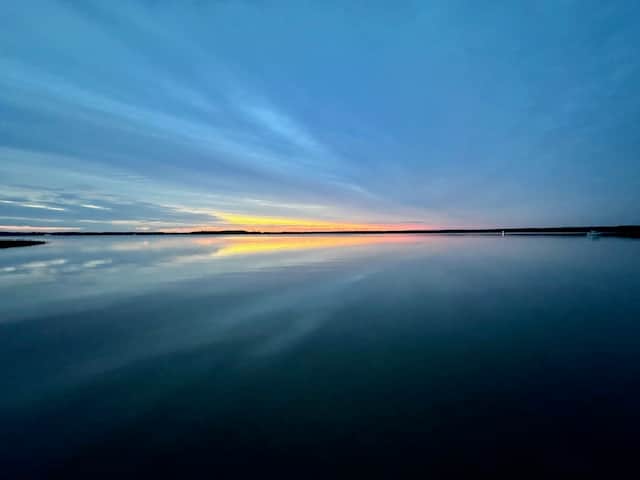 https://l.icdbcdn.com/oh/70e86bb8-9cc6-4919-af47-d287115de644.jpg?w=2080-2