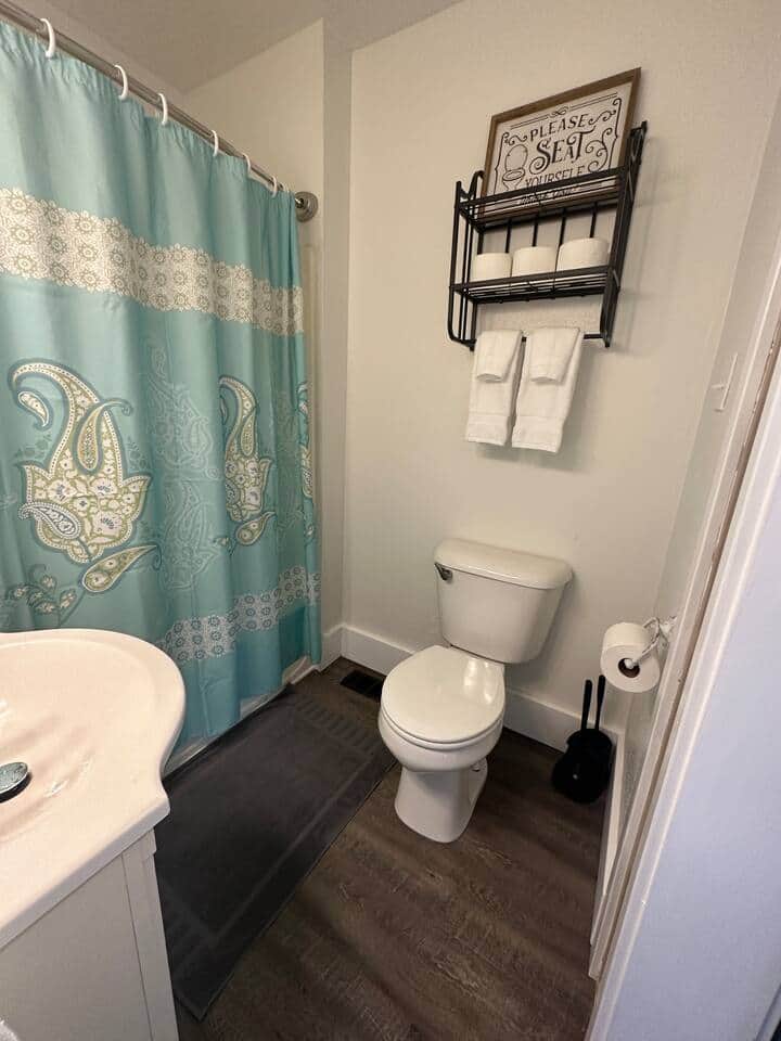 Heather's 5th Street porch