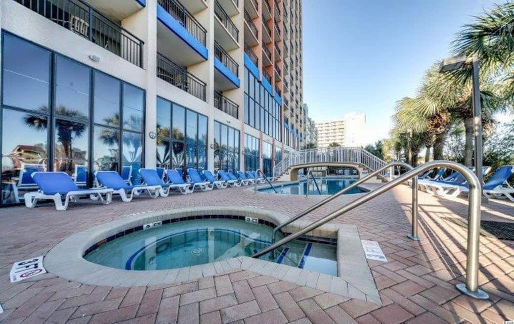 Ocean Front Hot tub