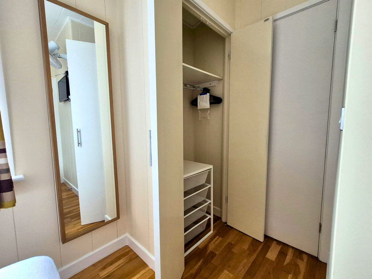 Bella Mere - Bedroom Master 2