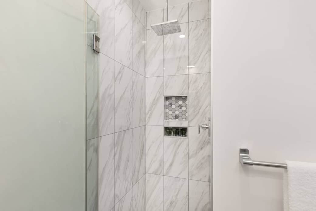 Shower with Rain Head