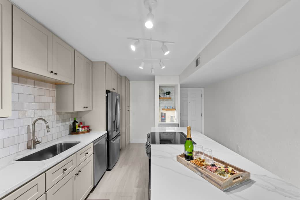 There's plenty of work space for cooking There's plenty of work space for cooking
