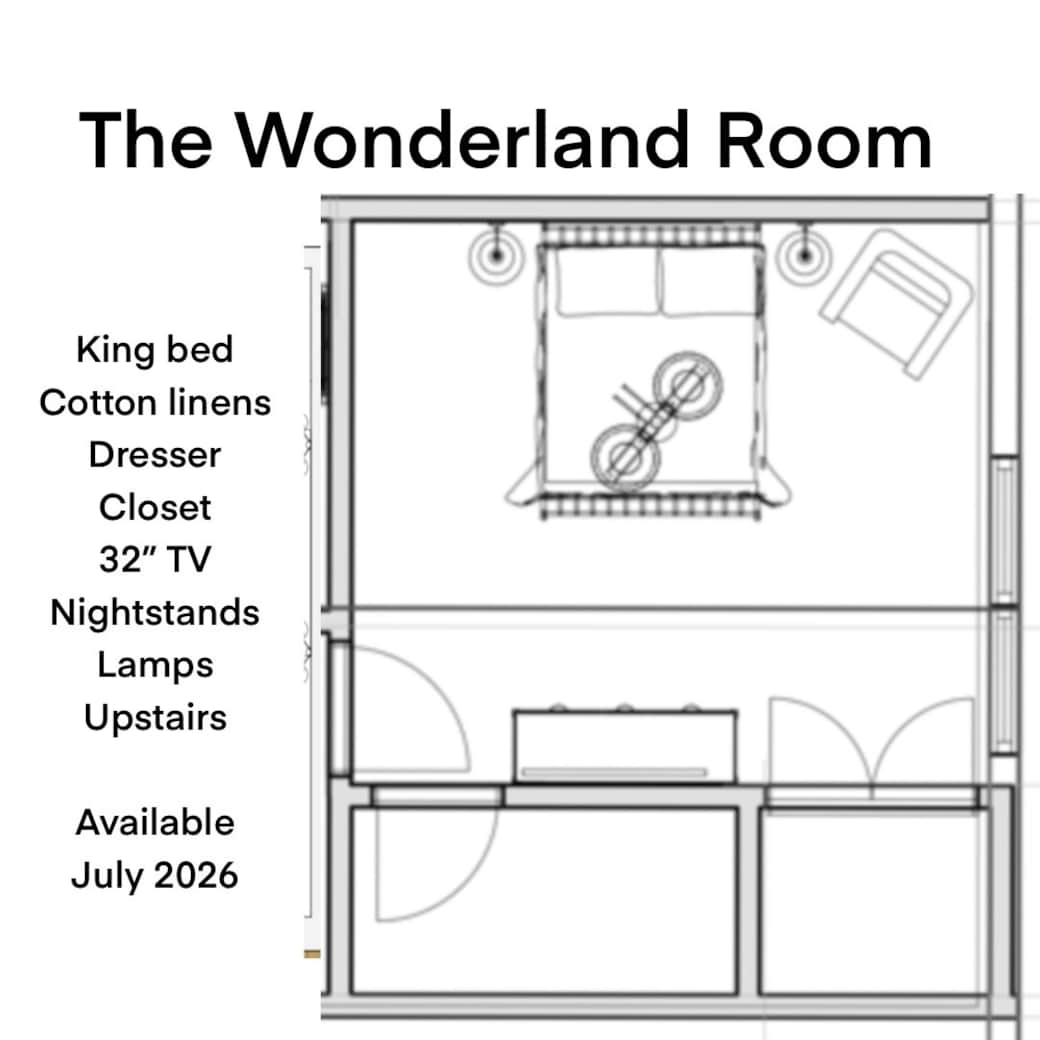 Wonderland - king bedroom - upstairs