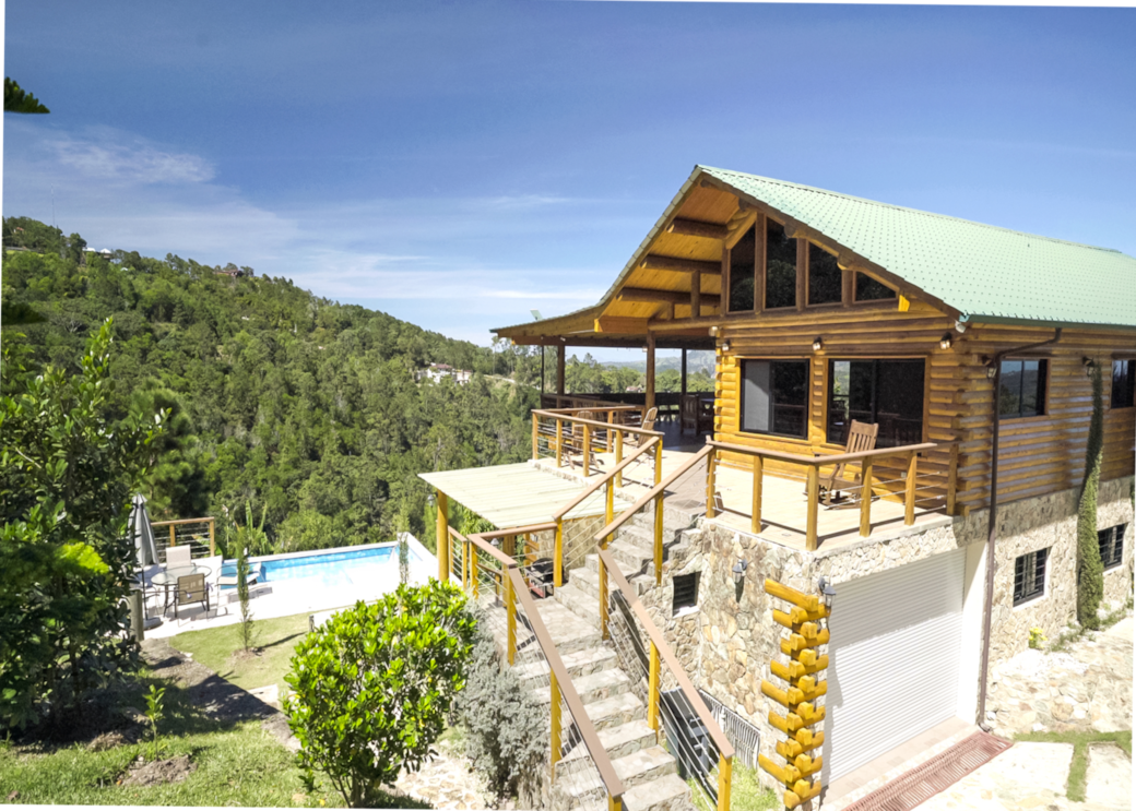 Log Cabin with Pool Jarabacoa Log Cabin with Pool Jarabacoa