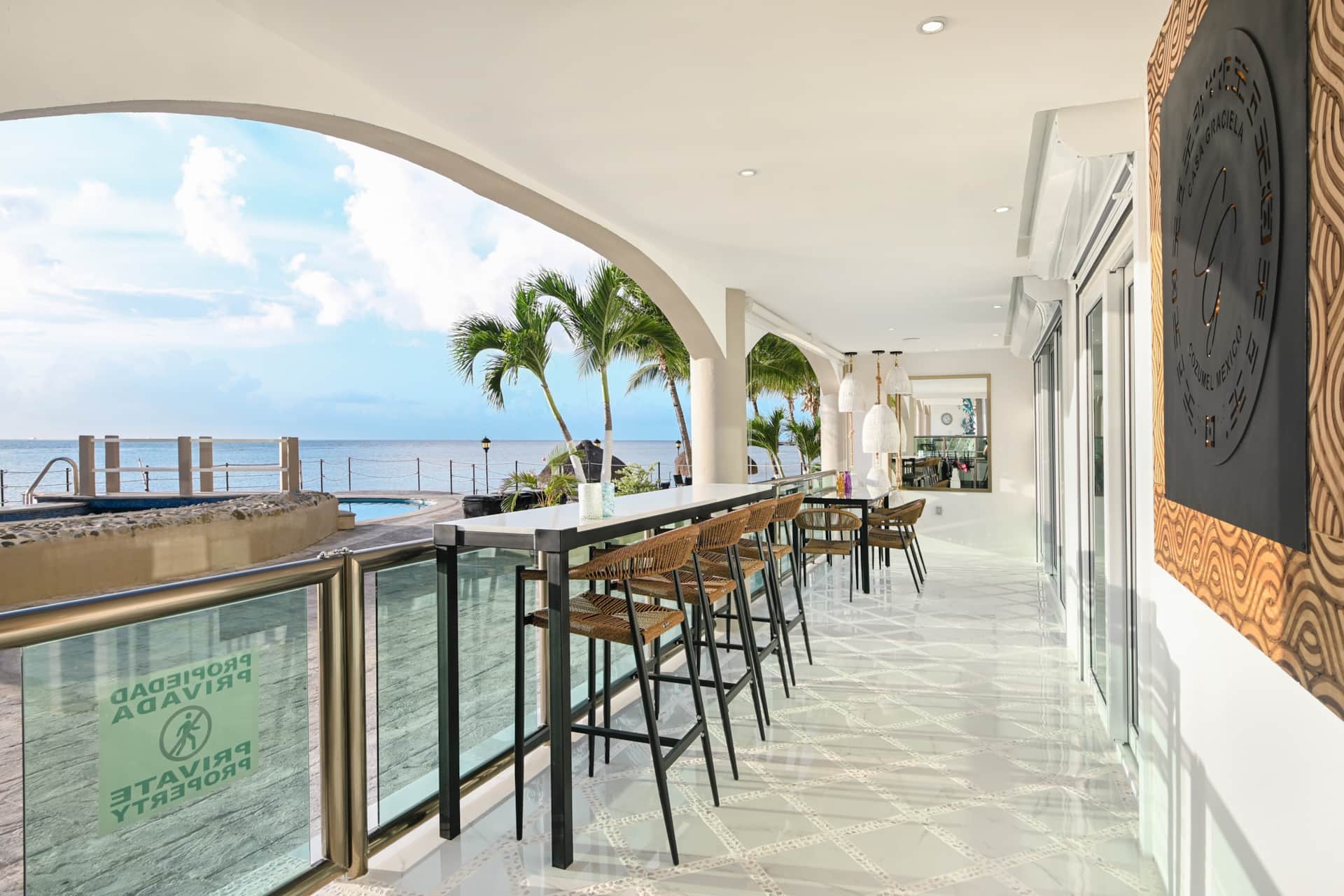 Casa Graciela Pequeña private oceanfront terrace at El Cantil in downtown Cozumel