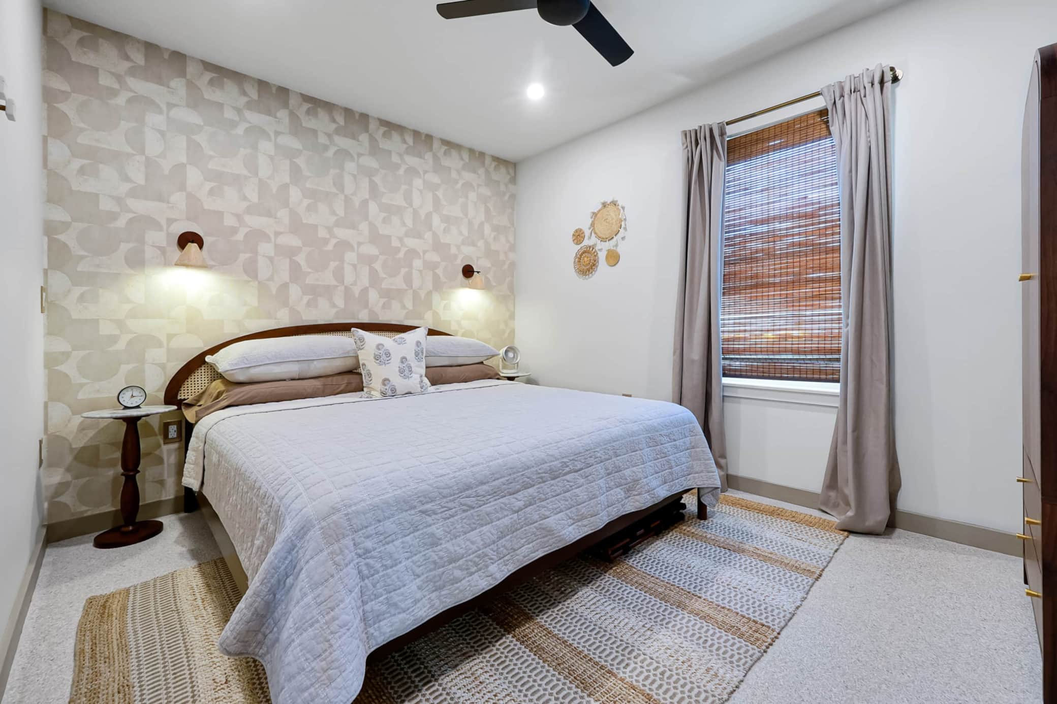Sol King Room