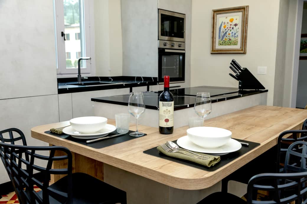 Kitchen dining space 
