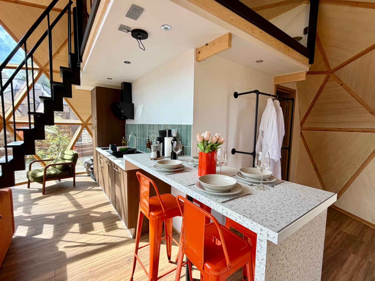 Vue cuisine et salon 