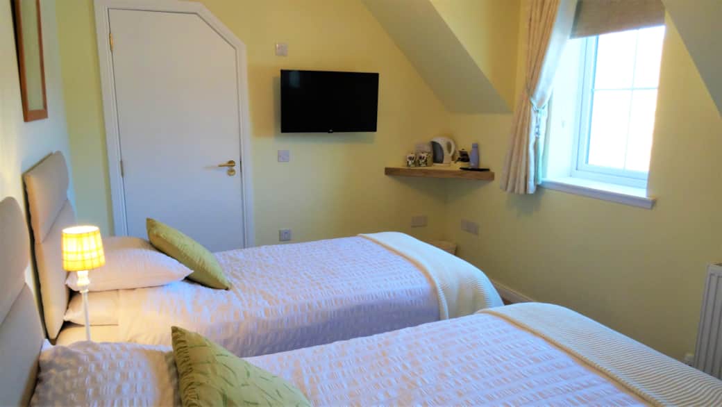 Twin Bedroom