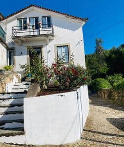 The house has 2 entrances. This is the front of the villa.