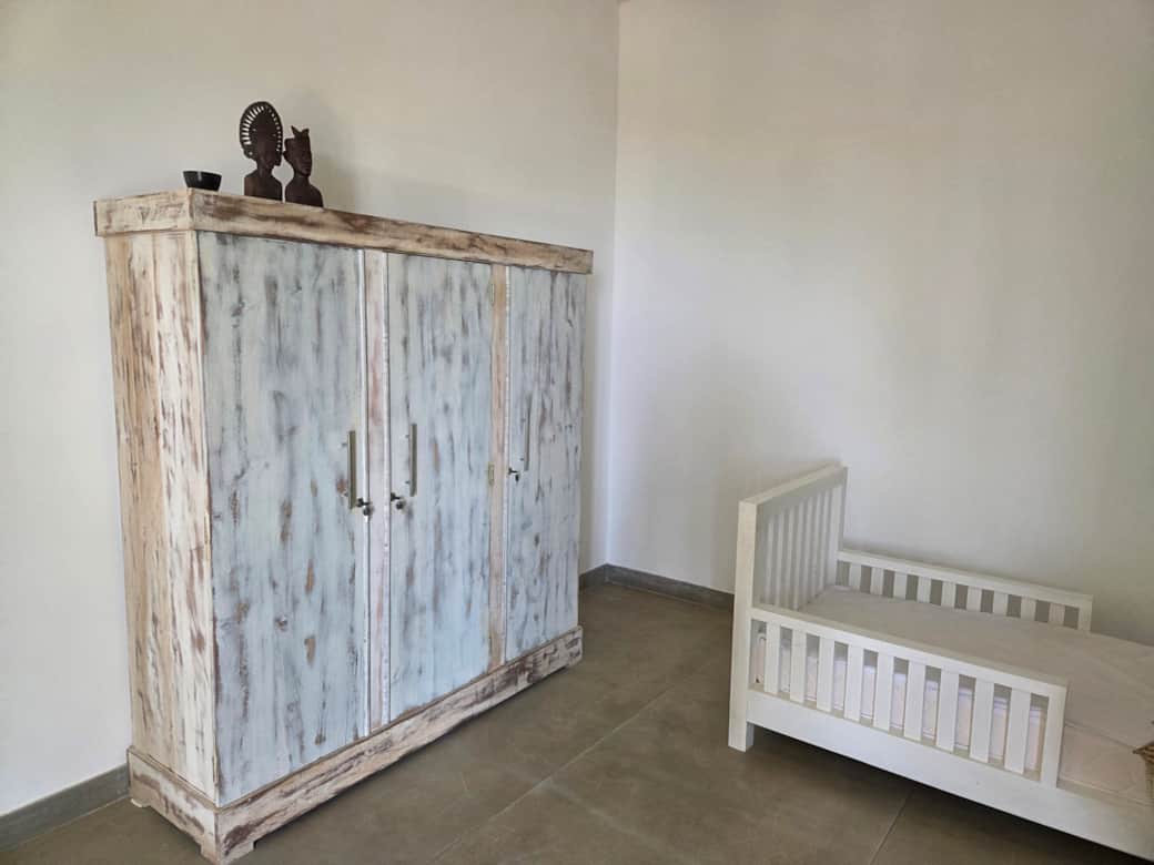 Bedroom suite with toddler bed