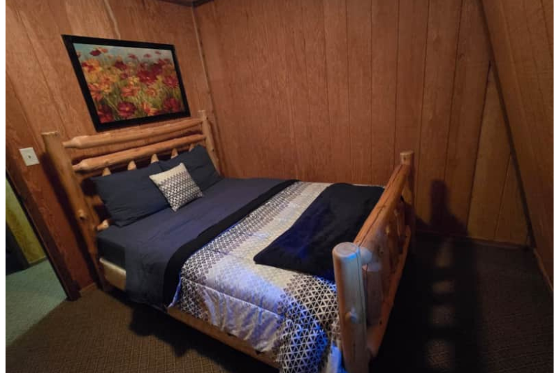 Queen Bed Queen Bed