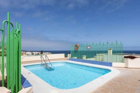 Panoramic rooftop pool