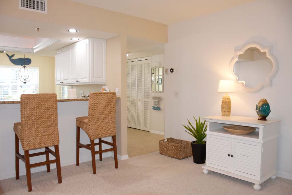 A seamless flow of comfort and style, from the front door through to the heart of the home.