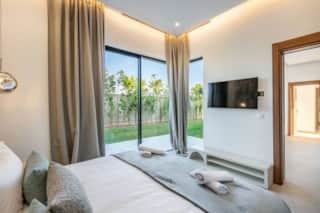 Villa Emeraude Magique | Piscine Chauffée & Jacuzzi — photo 17