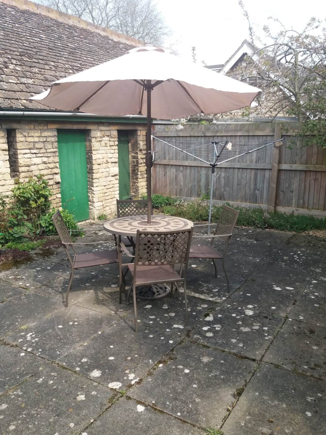 Patio/court yard area