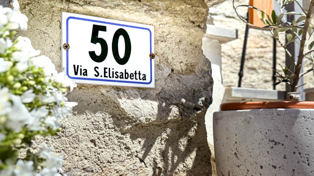 Via S.Elisabetta 50