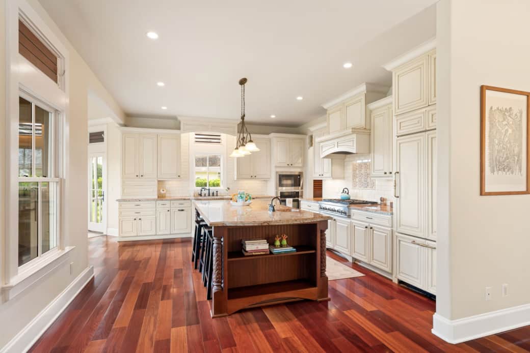 Chef’s kitchen