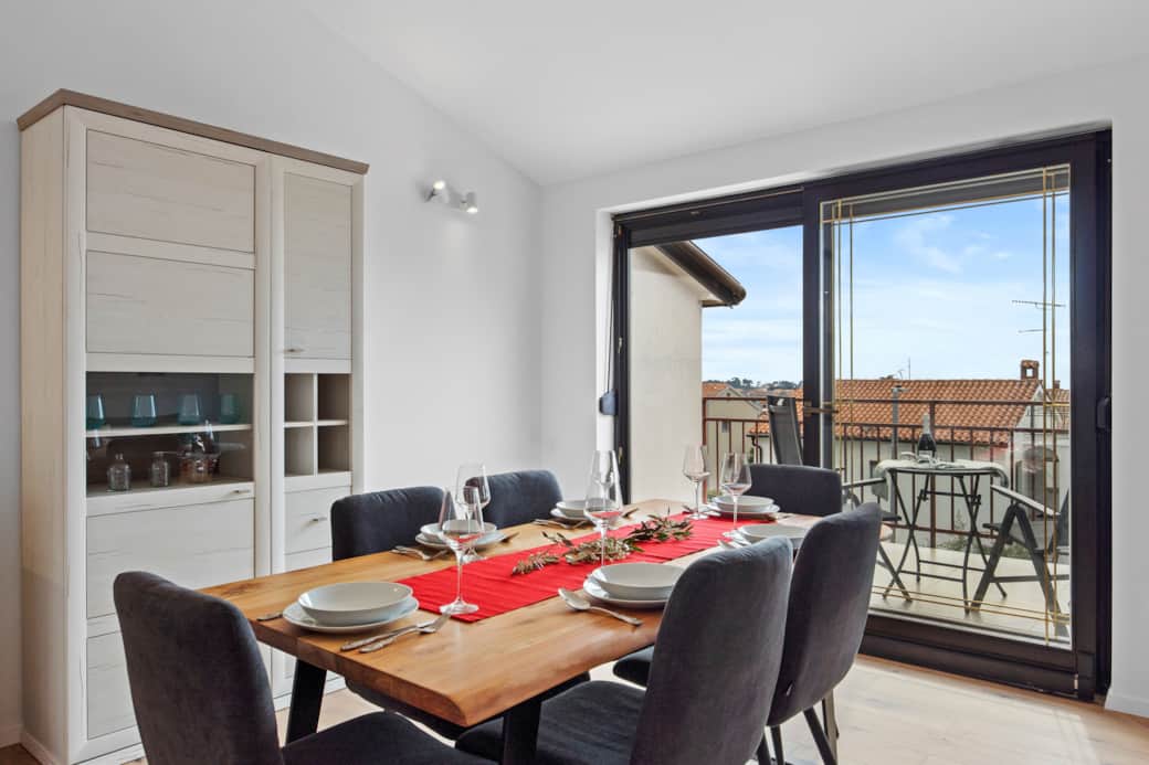 Innenbereich/Essbereich/Terrasse