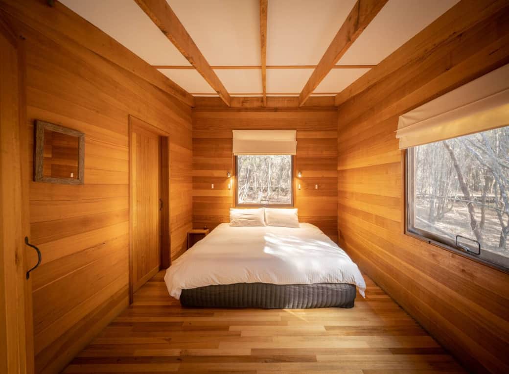Off-grid accommodation Tasmania