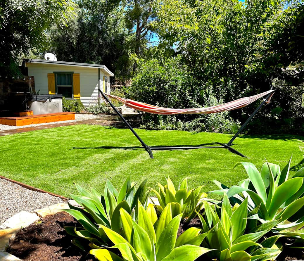 Escape to Upper Ojai for a romantic weekend.  Only 5 minutes from Los Padres National Forest.