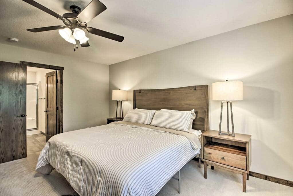 Queen guest  Bedroom #3