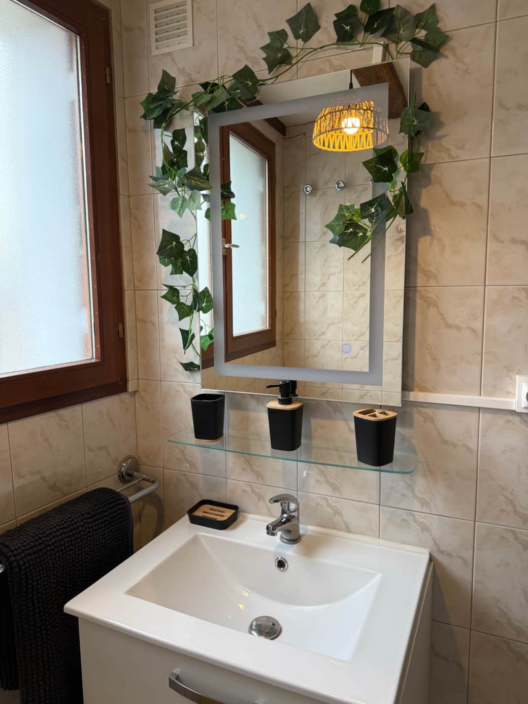 Image picker A4CEA24B AFE2 4BFF BCDD D14E82DEA204 61072 0000548C9DF1A6AA Image picker A4CEA24B AFE2 4BFF BCDD D14E82DEA204 61072 0000548C9DF1A6AA