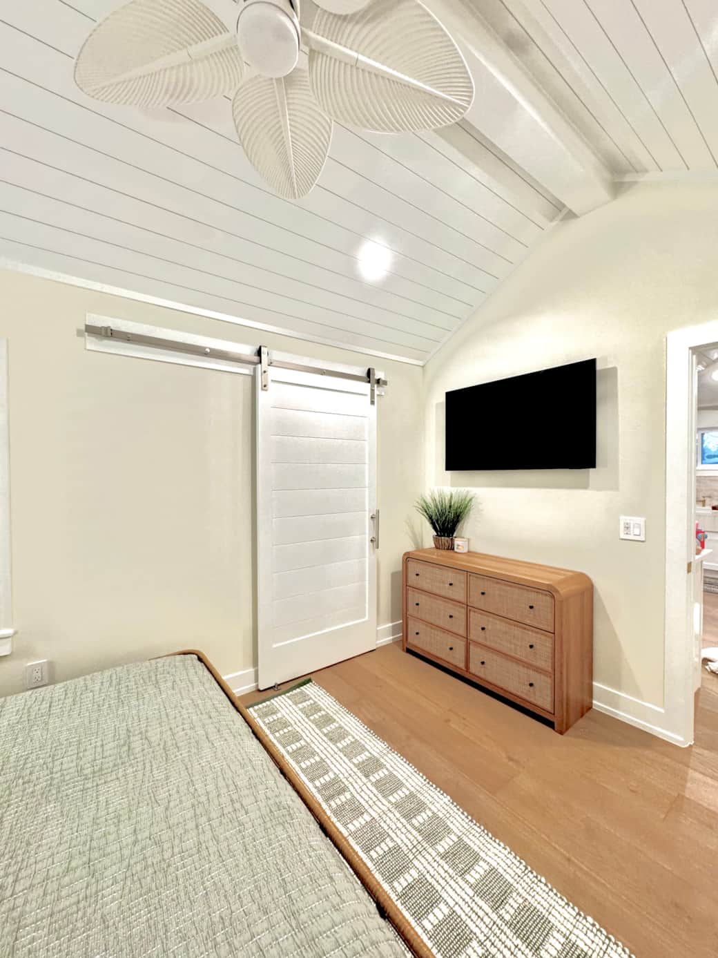 Bedroom One, (smart tv)
