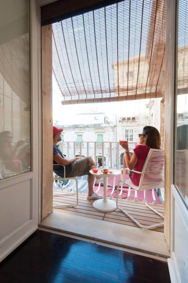 BALCONY ON THE SQUARE