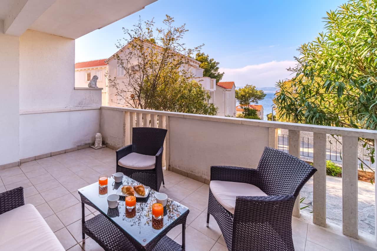 Apartment Elmira Sutivan Croatia Charme Holidays rentals