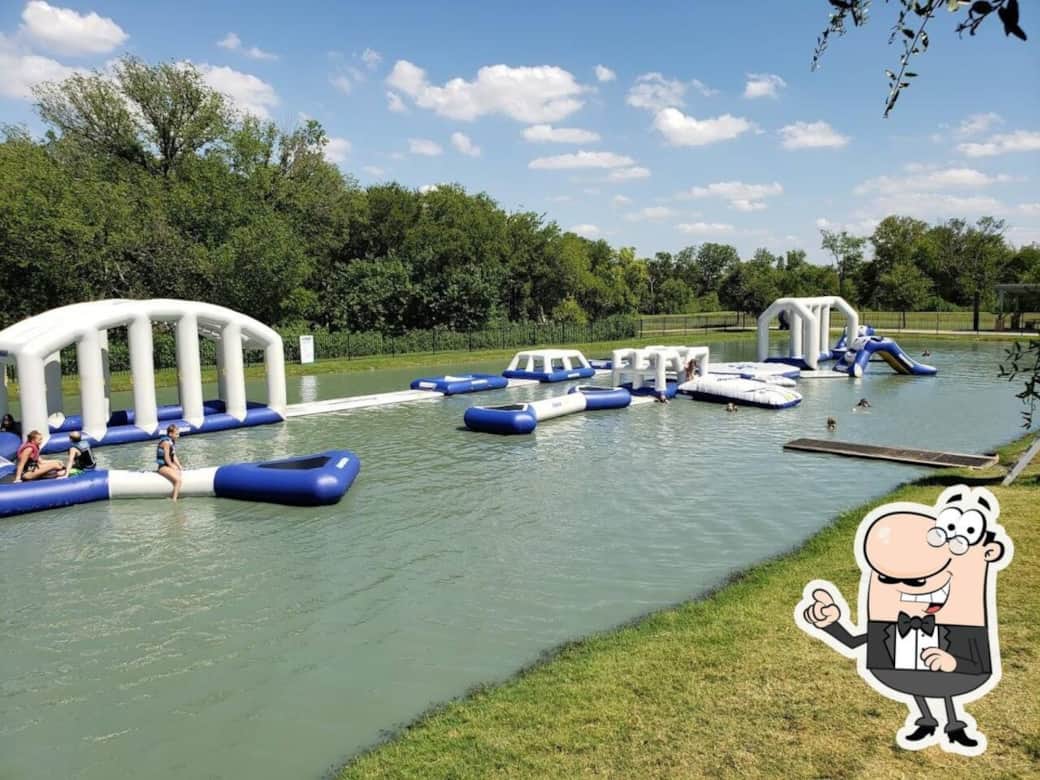 Hydrous cable park,  outdoor play area and restaurant. Learn to wakeboard, let the kids play and enjoy some good food and drinks