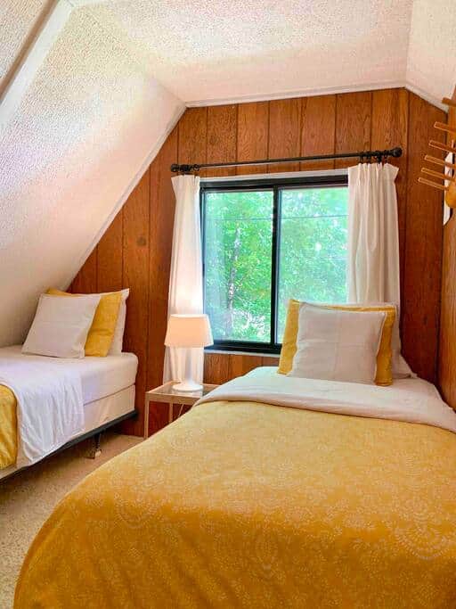 Room #1 with 2 single beds