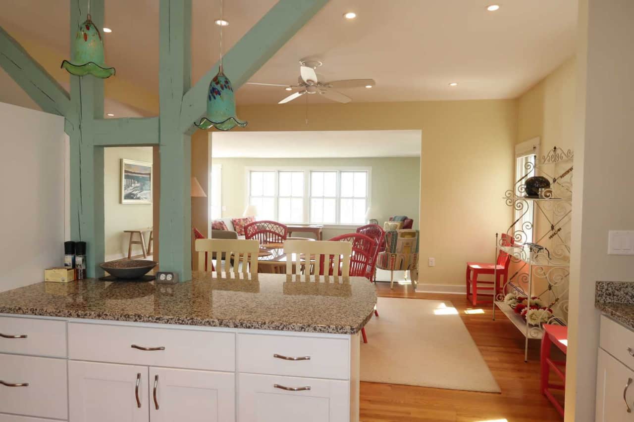 Fully-functional kitchen