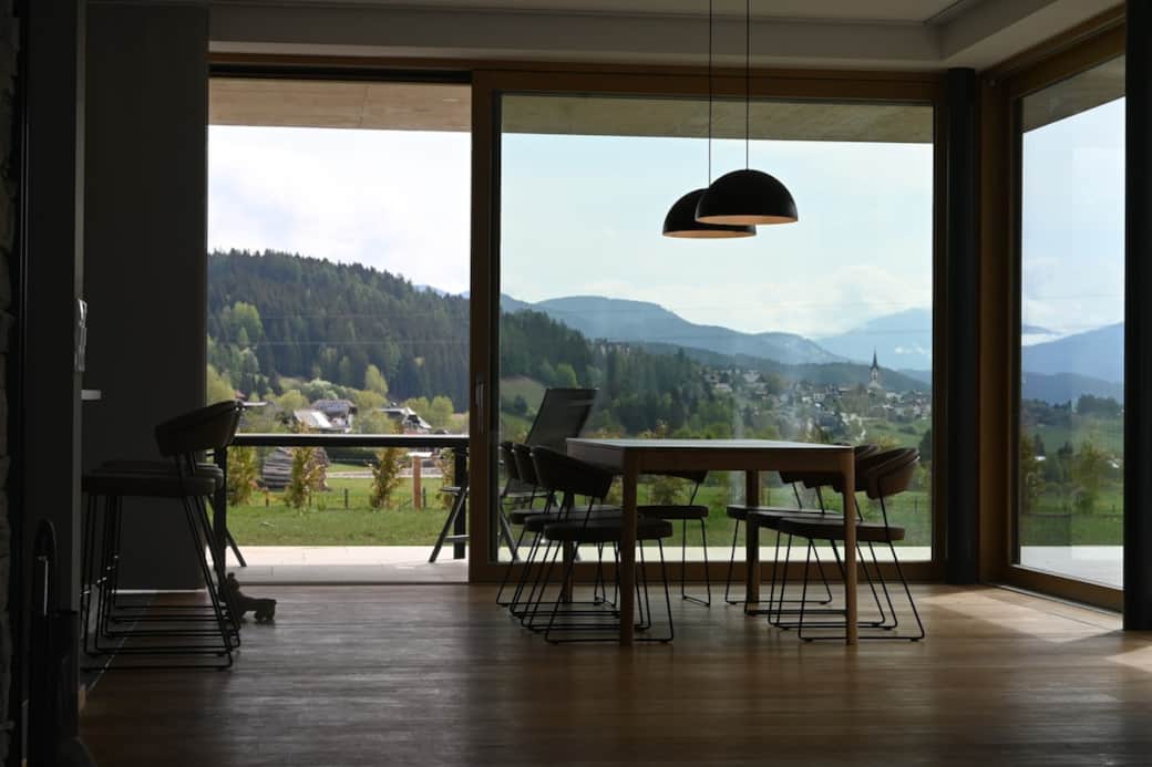 Panoramablick über den Lungau und die umliegende Bergwelt