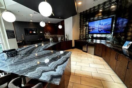 CLUB ROOM