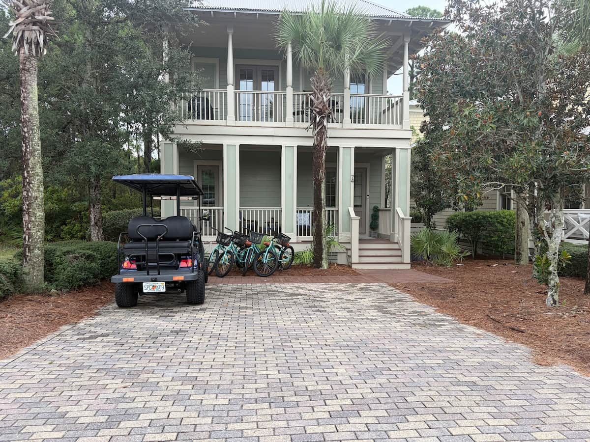 6 seater golf cart, 4 bikes included with rental. 2 spaces for cars in driveway with additional parking available. 