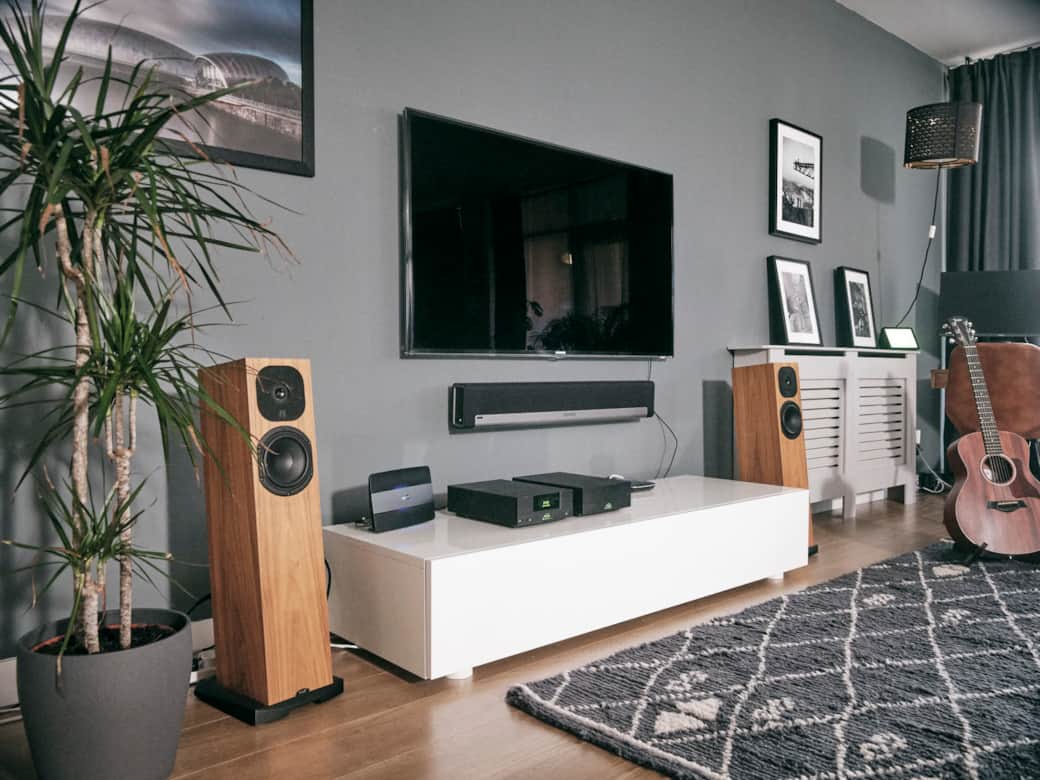 Living Room T V