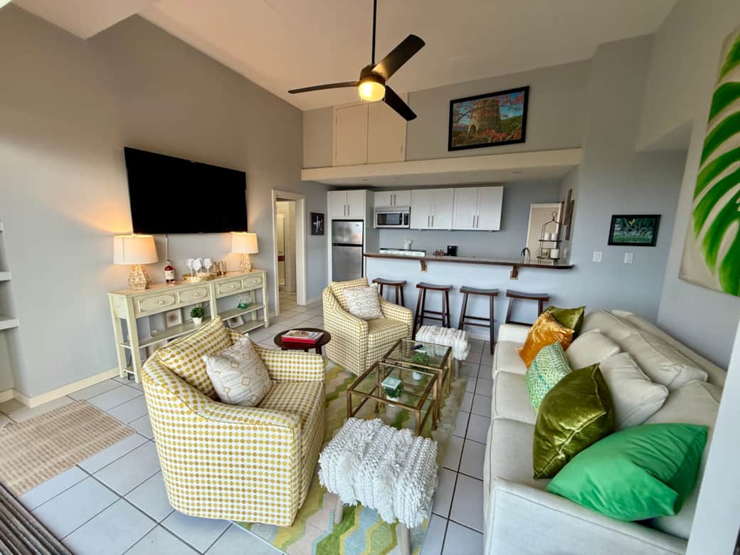 La Vallee View II - Ocean View Condo