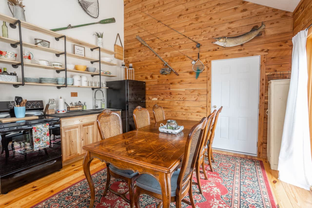 Timber Nook / Upper Level