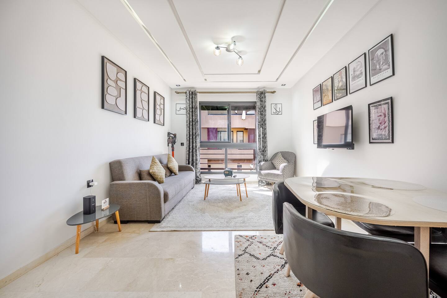 Bright & Stylish flat • Pool • Prime Location