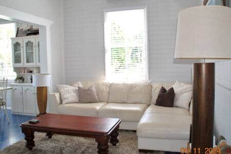 Loungeroom