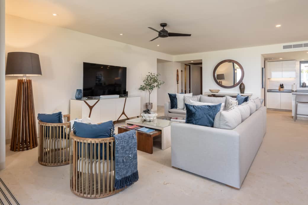 Tau 622 Punta Mita Living TV