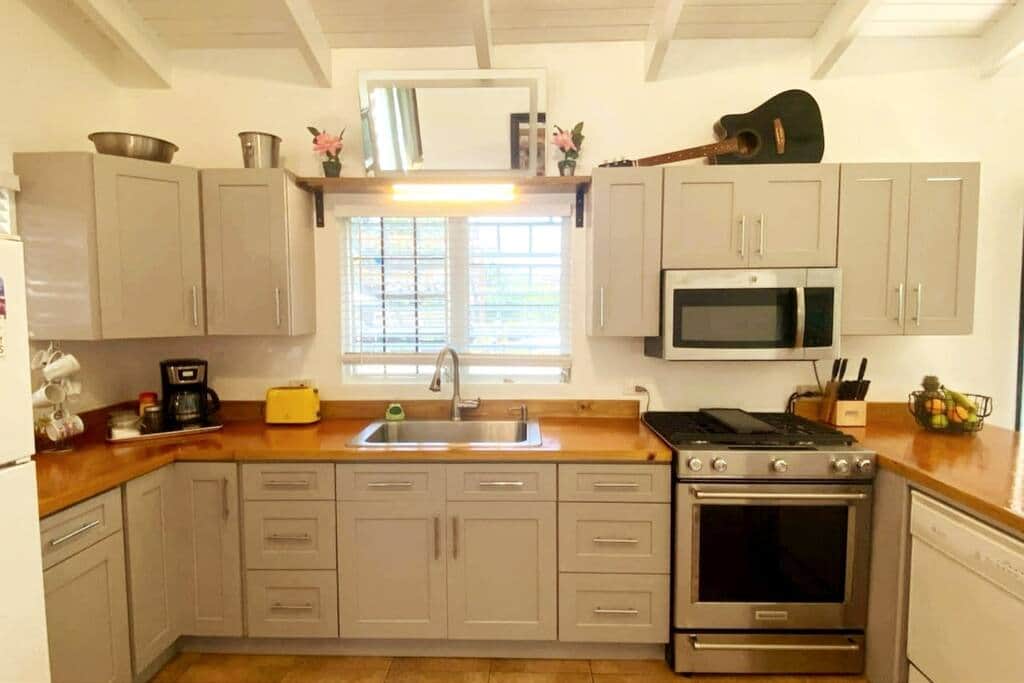 Surfer Shack Kitchen 