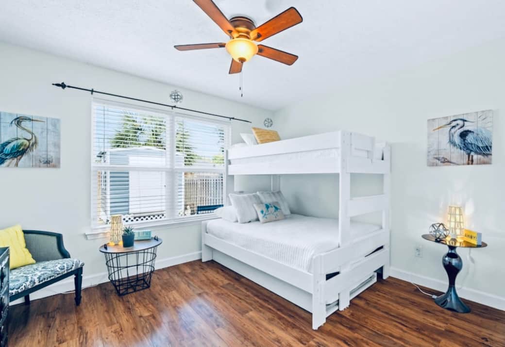Bunk Room (1 twin, 1 full, 1 twin trundle) 