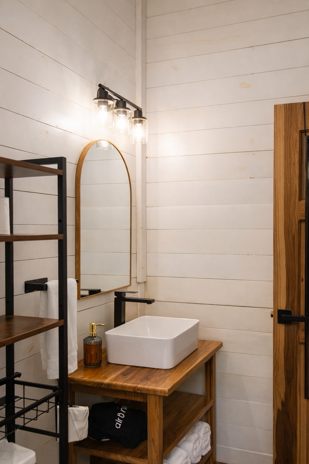 Edited bathroom shot 4 unit 3